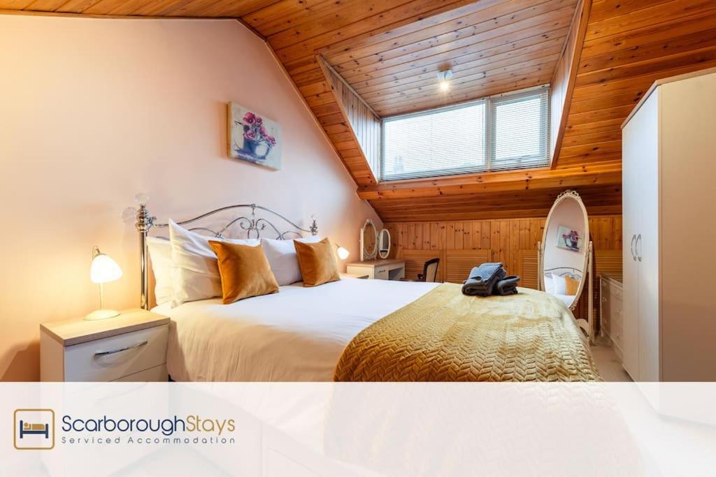 The Loft Apartment สการ์โบโรห์ ภายนอก รูปภาพ